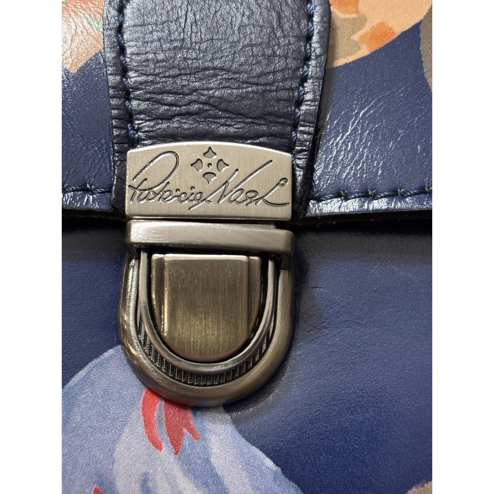 NWT Patricia Nash Lanza Leather Crossbody Shoulder Bag Le Fleur Floral Navy - Picture 2 of 16